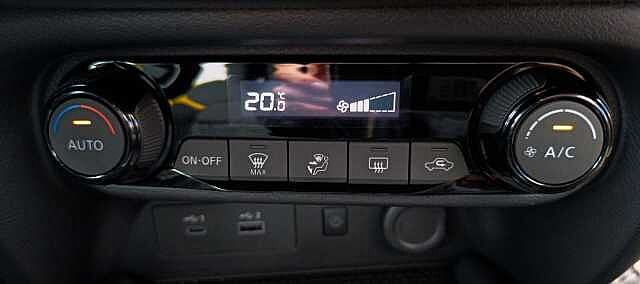 Nissan Juke 5P 1.0 DIG-T 84 KW (114 CV) E6D-F 6 M/T IKON EDITION