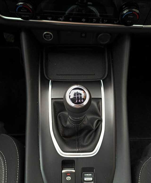 Nissan Qashqai 1.3 DIG-T MHEV 103KW N-CONNECTA 5P