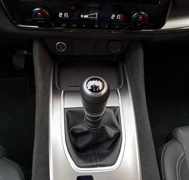 Nissan Qashqai 1.3 DIG-T MHEV 103KW N-DESIGN 5P