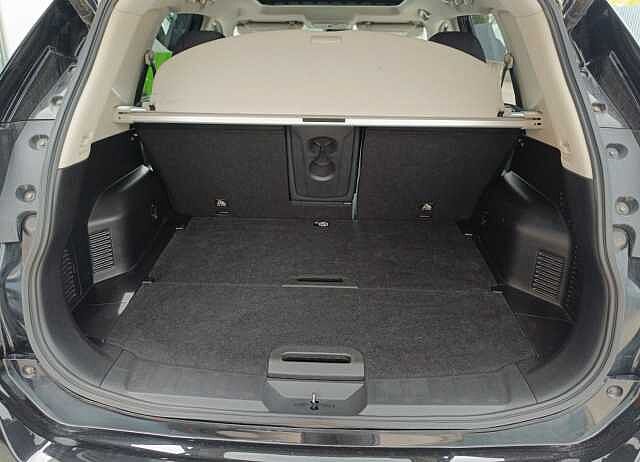 Nissan X-trail 1.3 DIG-T N-CONNECTA 120KW DCT 5P