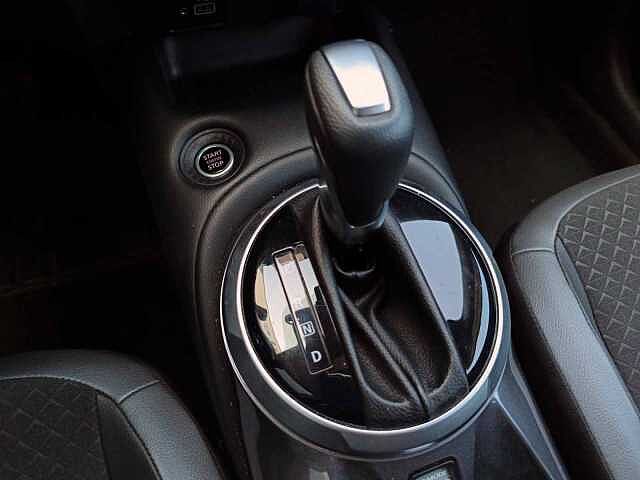 Nissan Juke 1.0 DIG-T 84KW N-CONNECTA DCT 5P