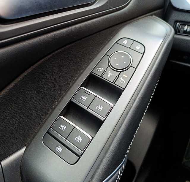 Nissan Qashqai 1.3 DIG-T 103KW N-CONNECTA 5P