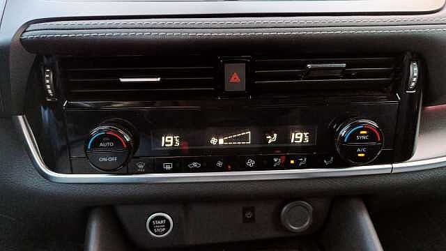 Nissan Qashqai 1.3 DIG-T MHEV 116KW N-CONNECTA CVT 5P