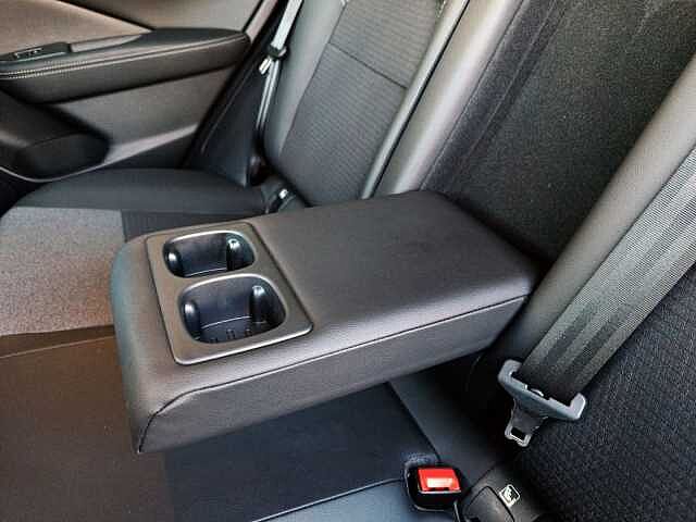 Nissan Qashqai 1.3 DIG-T MHEV 116KW N-CONNECTA CVT 5P