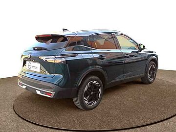 Nissan Qashqai 5P DIG-T E6E 103 KW (140 CV) MHEV 12V 6M/T 4X2 N-CONNECTA Verde
