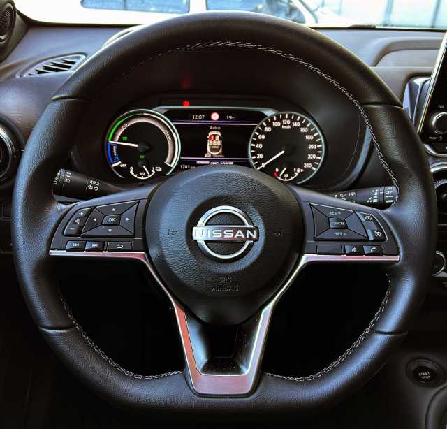 Nissan Nissan Juke 5p 1.6 Hybrid 105 kW (143 CV) E6D-F Auto N-Design Black